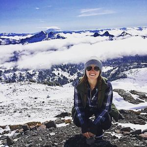 Meet your Posher, Caity